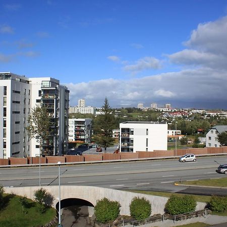 Lux Apart Kópavogur Exteriör bild